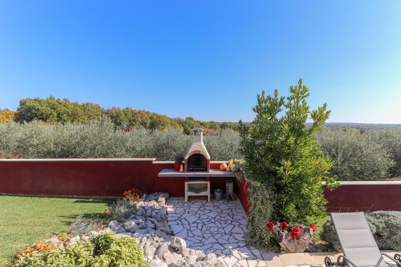 Villa Nona Marija Sveti Lovreč Pazenatički Exterior foto