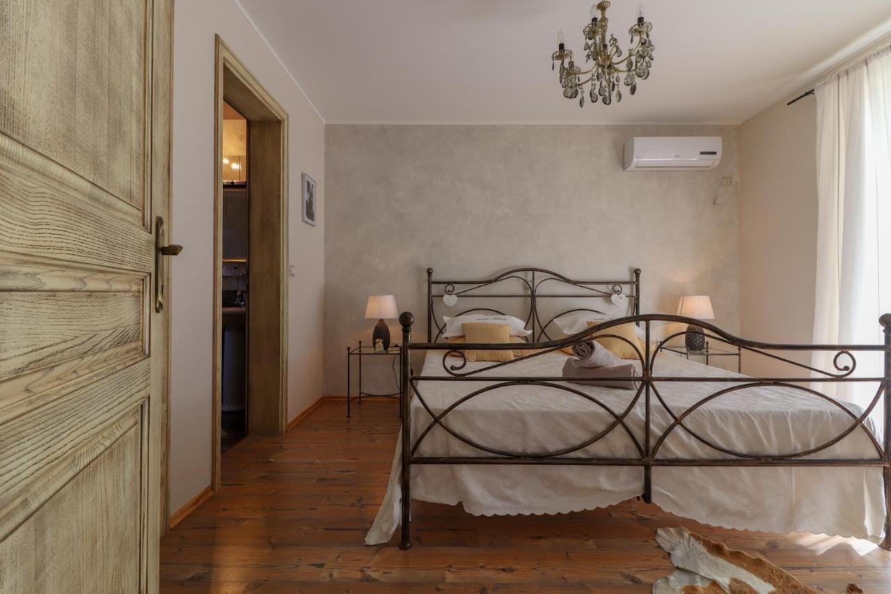 Villa Nona Marija Sveti Lovreč Pazenatički Exterior foto